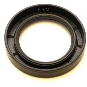 Rear Hub Oil Seal (MM & Series II Axle)