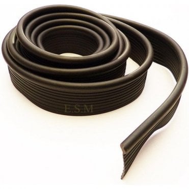 Rear Wing Beading/Piping (BLACK)